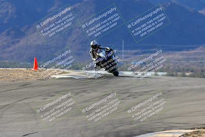 media/Jan-09-2022-SoCal Trackdays (Sun) [[2b1fec8404]]/Turns 9 and 8 (920am)/